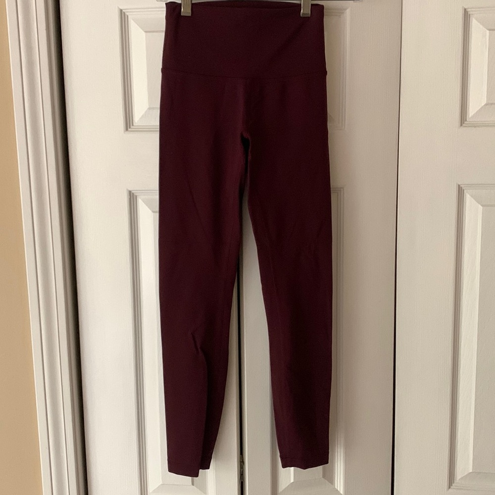 Lulu lemon wonder under leggings